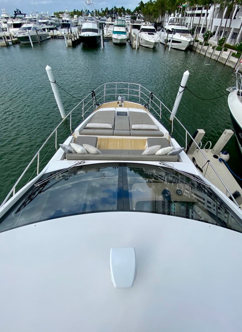 2018 Azimut Flybridge — photo 7