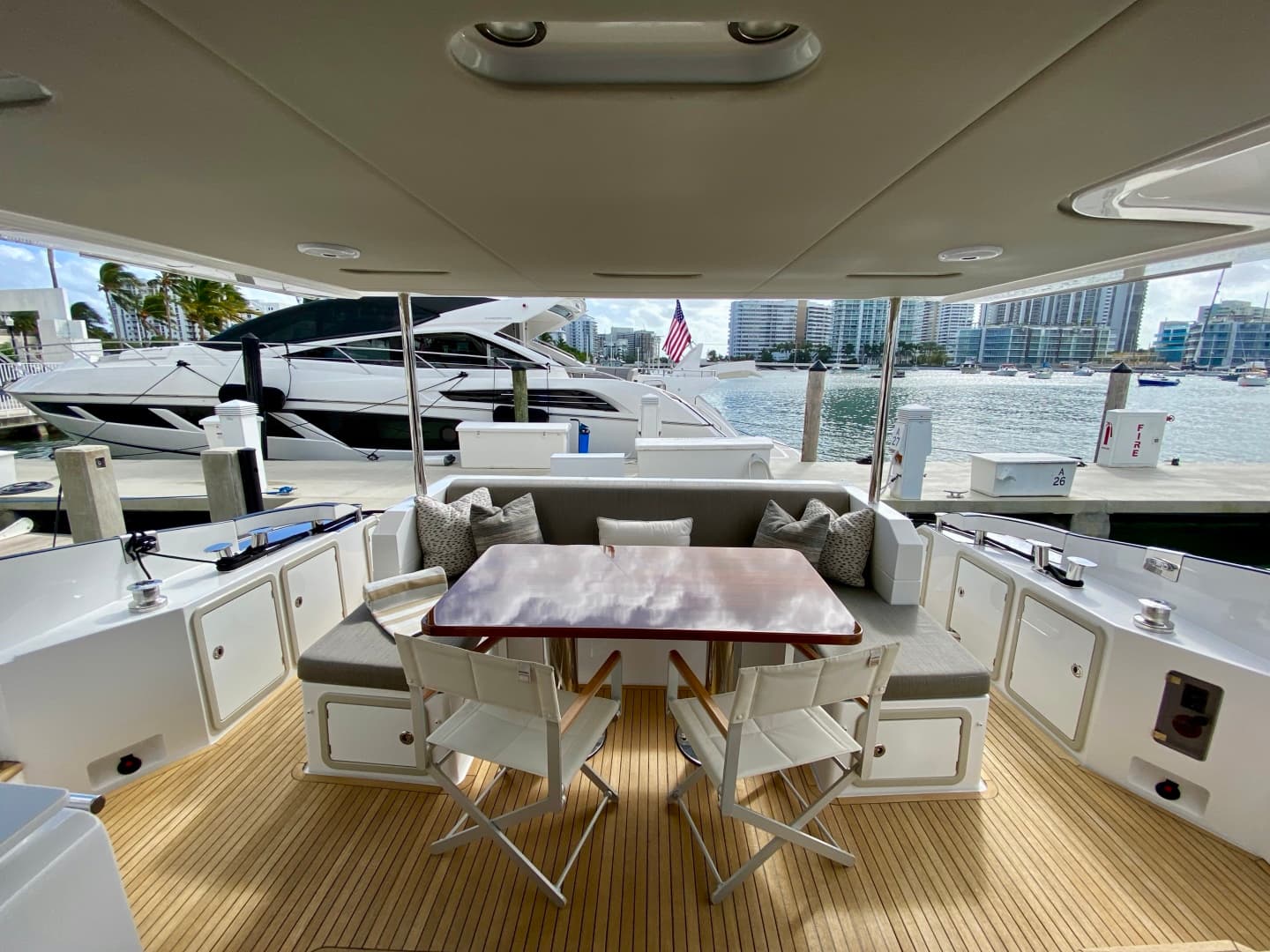 2018 Azimut Flybridge — photo 97