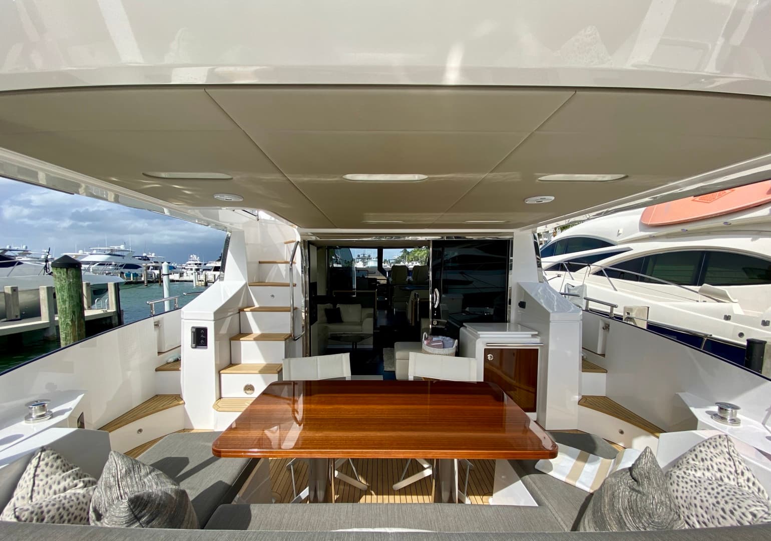 2018 Azimut Flybridge — photo 90