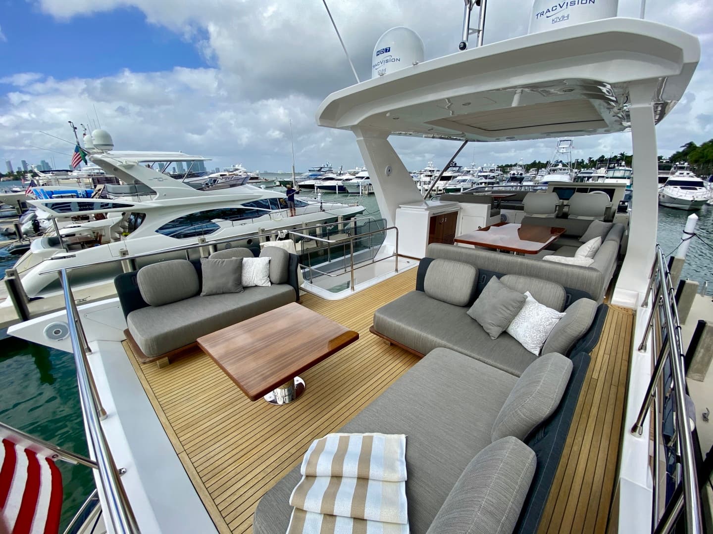 2018 Azimut Flybridge — photo 21