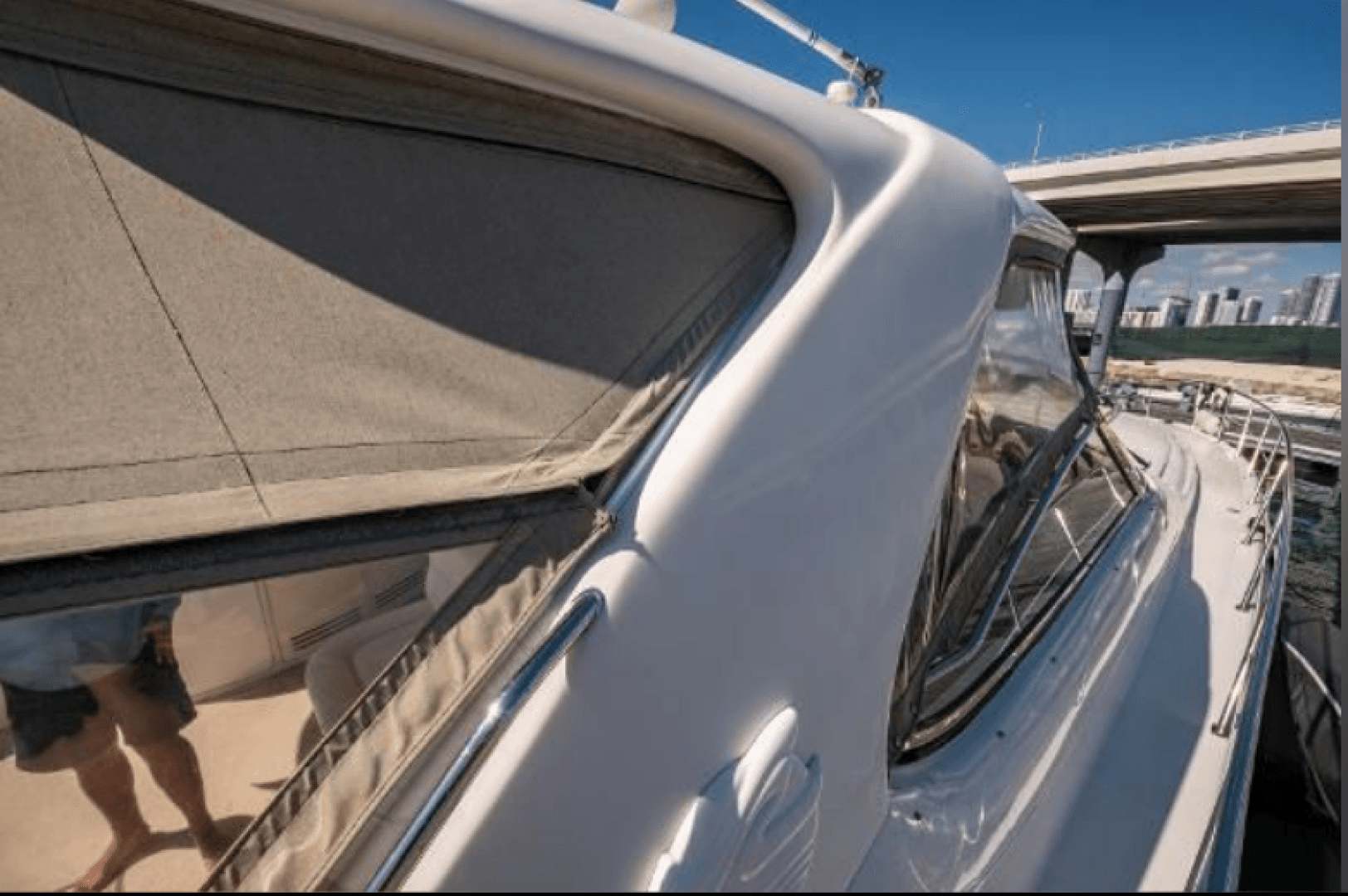 2000 Sea Ray 540 Sundancer — photo 8