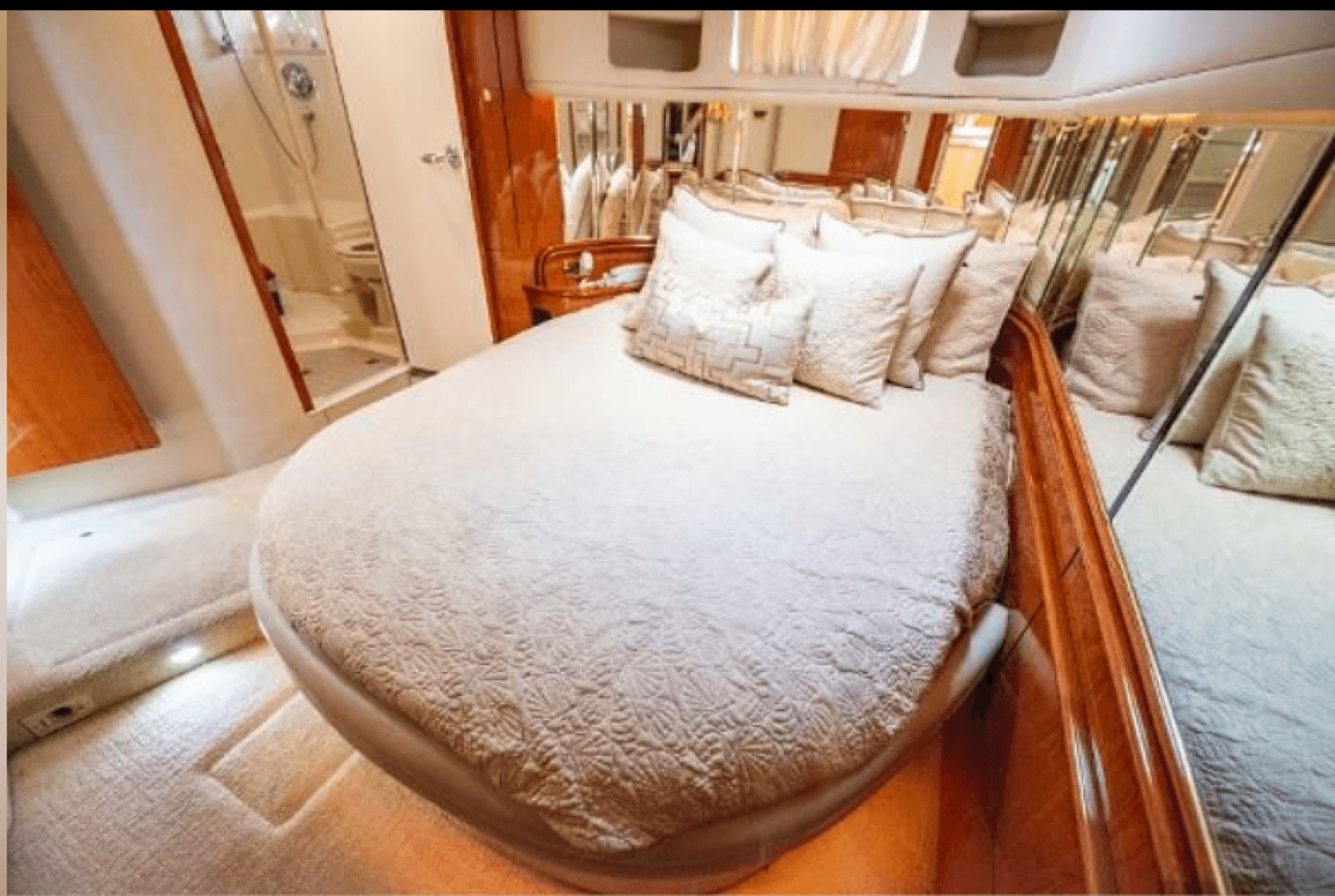 2000 Sea Ray 540 Sundancer — photo 24