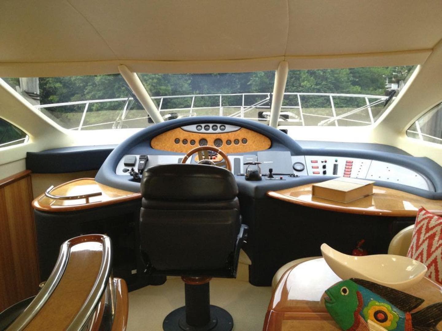2005 Azimut 62 Evolution — photo 12