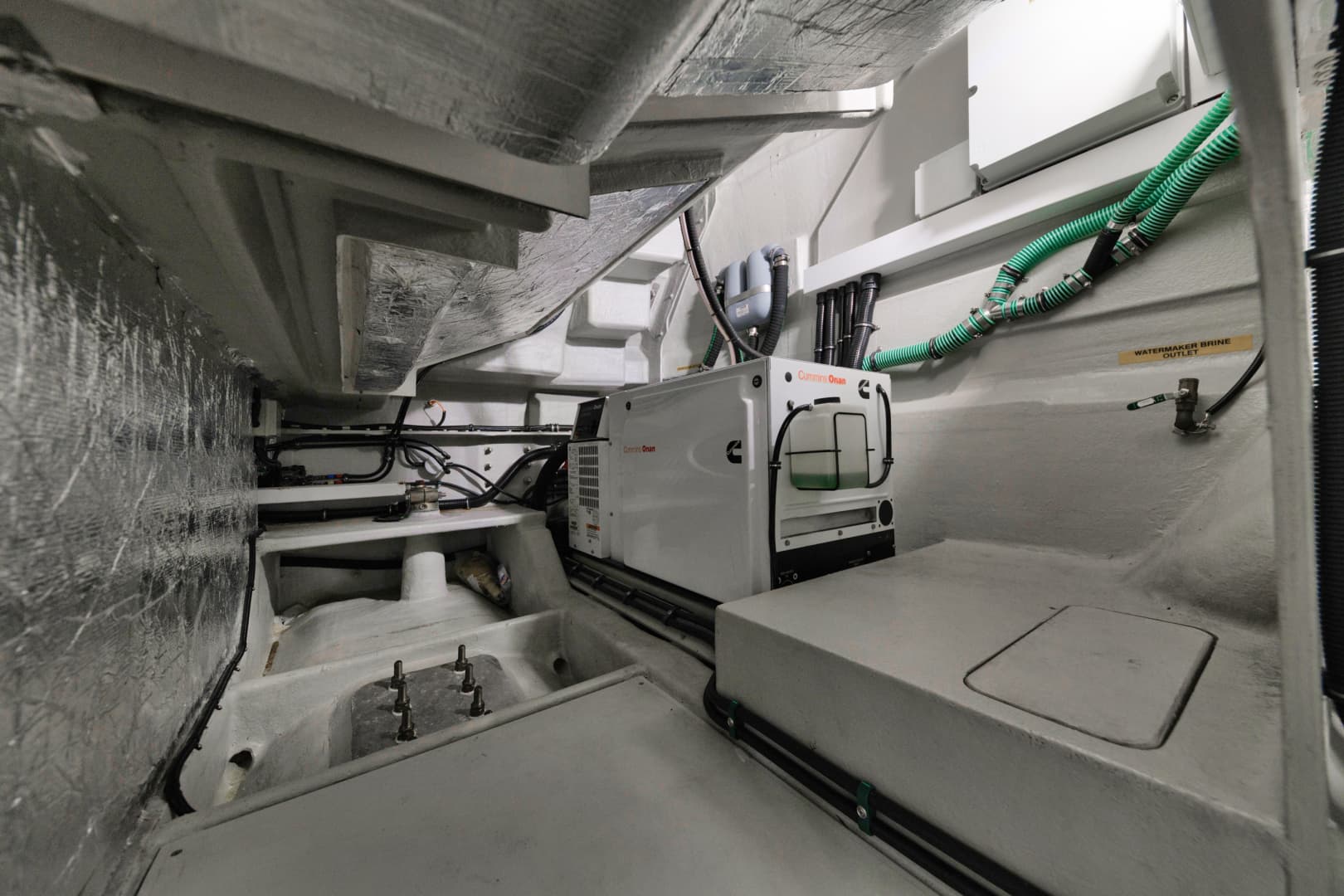 2017 Sunseeker Predator — photo 57