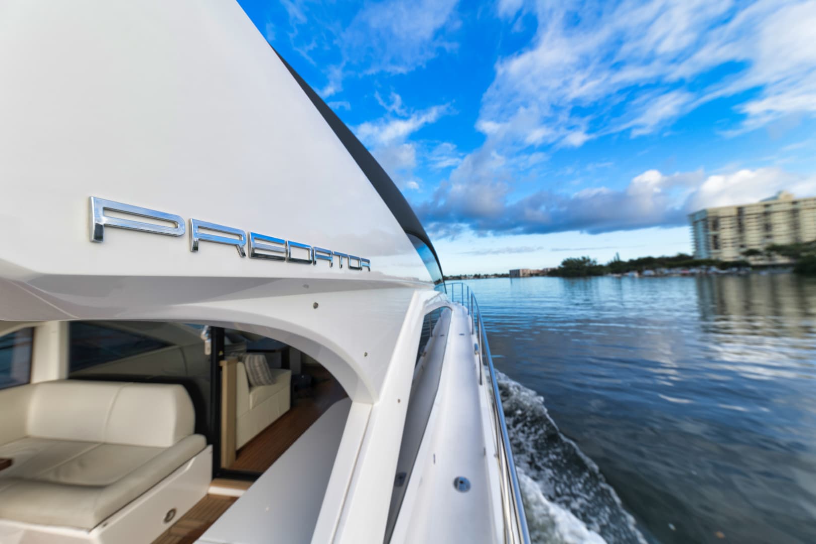 2017 Sunseeker Predator — photo 17