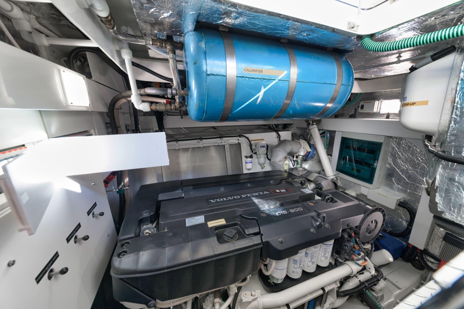 2017 Sunseeker Predator — photo 50