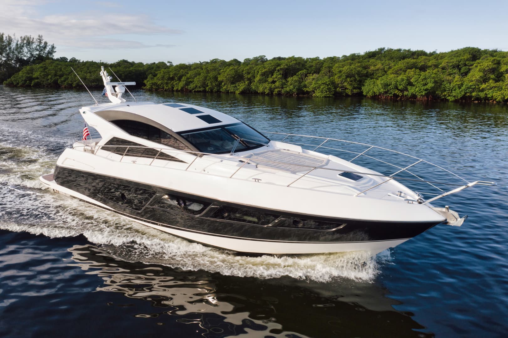 2017 Sunseeker Predator — photo 1