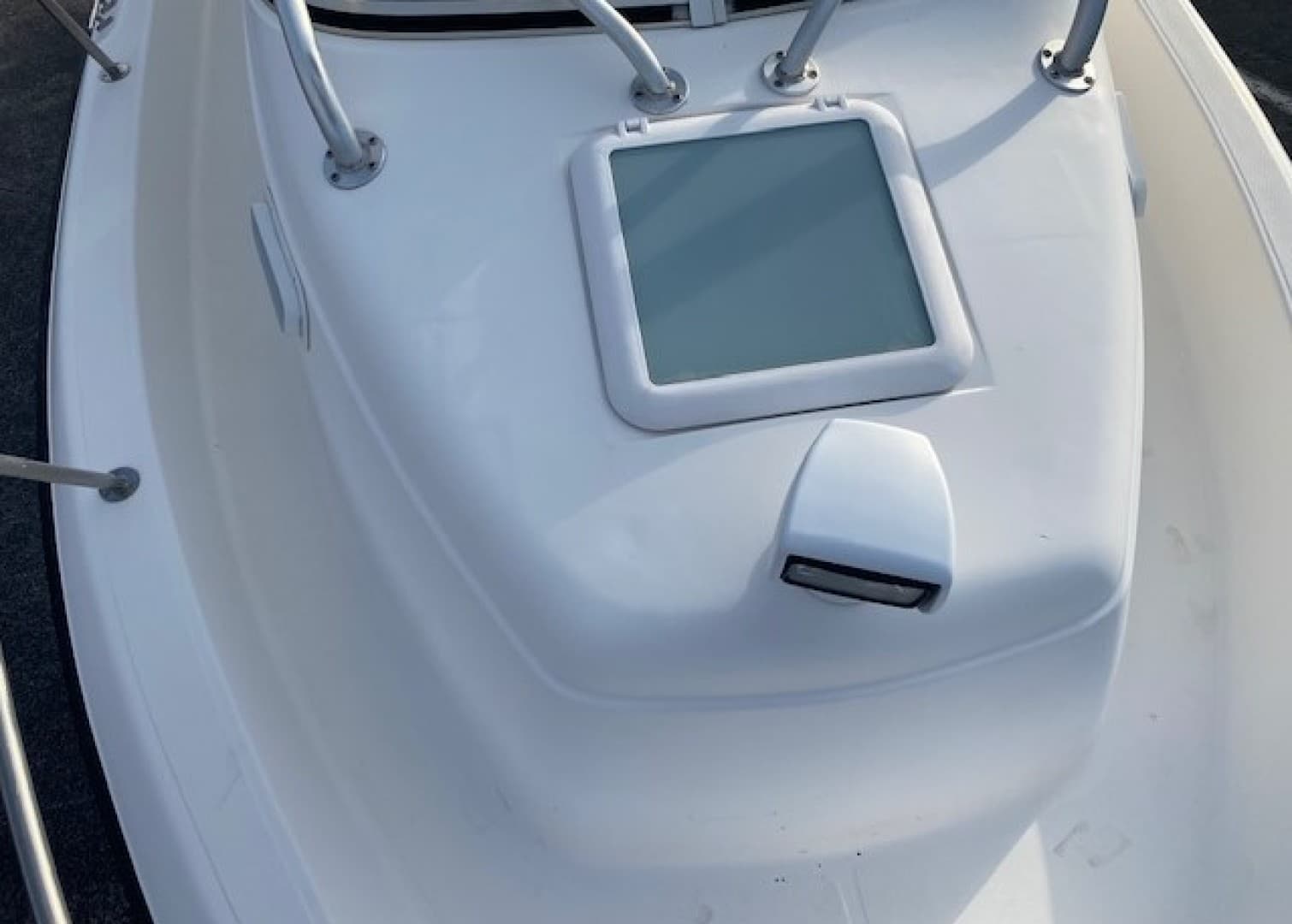 2001 Century 2300 Walkaround — photo 8