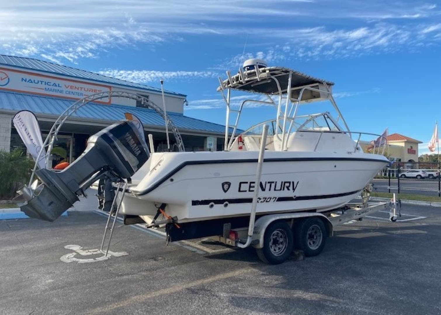 2001 Century 2300 Walkaround — photo 6