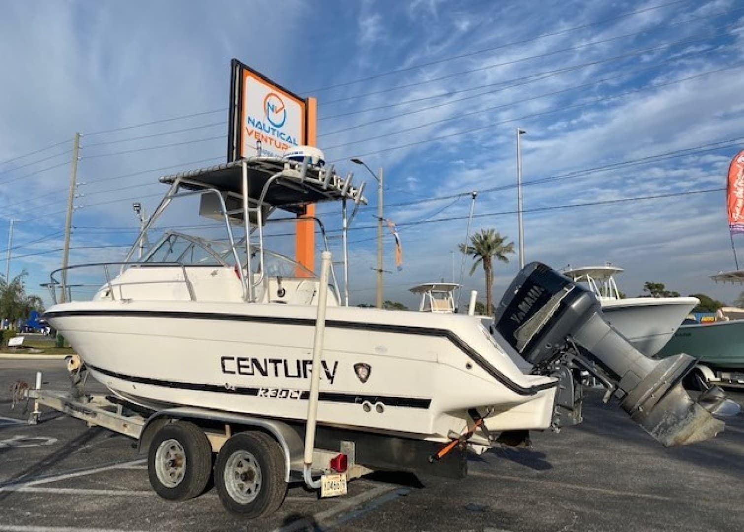 2001 Century 2300 Walkaround — photo 5