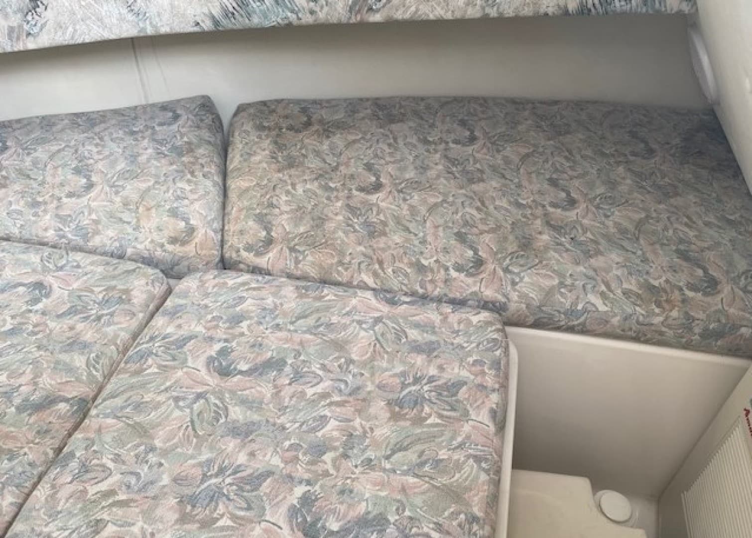 2001 Century 2300 Walkaround — photo 20