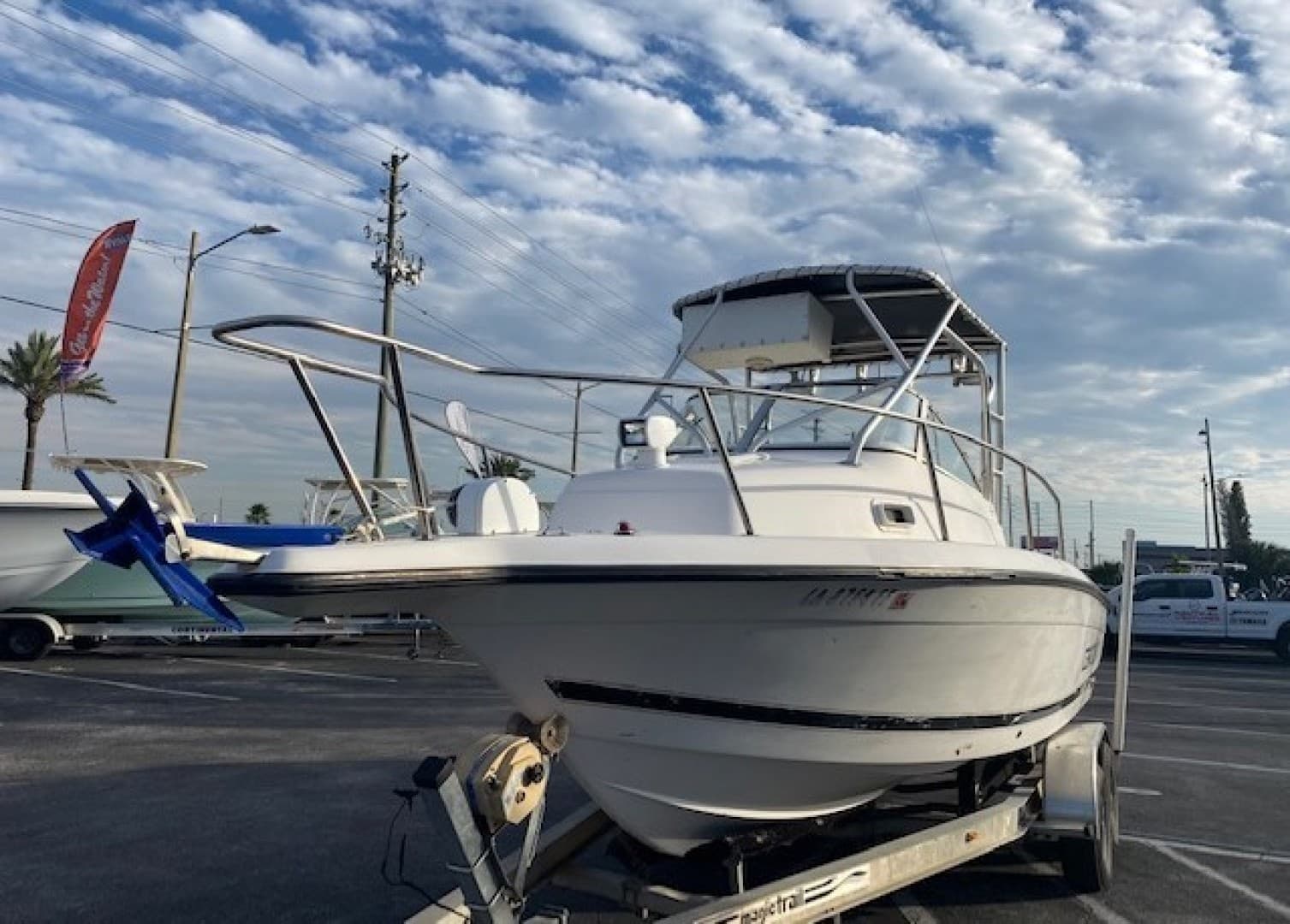 2001 Century 2300 Walkaround — photo 4