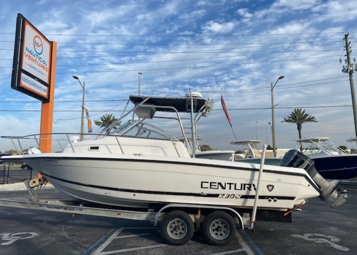 2001 Century 2300 Walkaround — photo 1