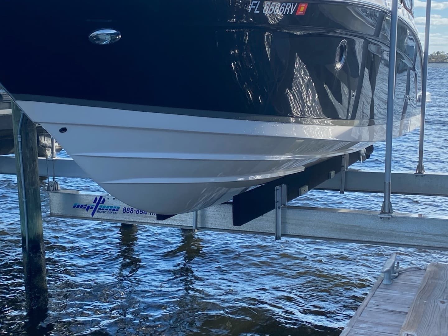 2016 Regal 3200 Bowrider — photo 14