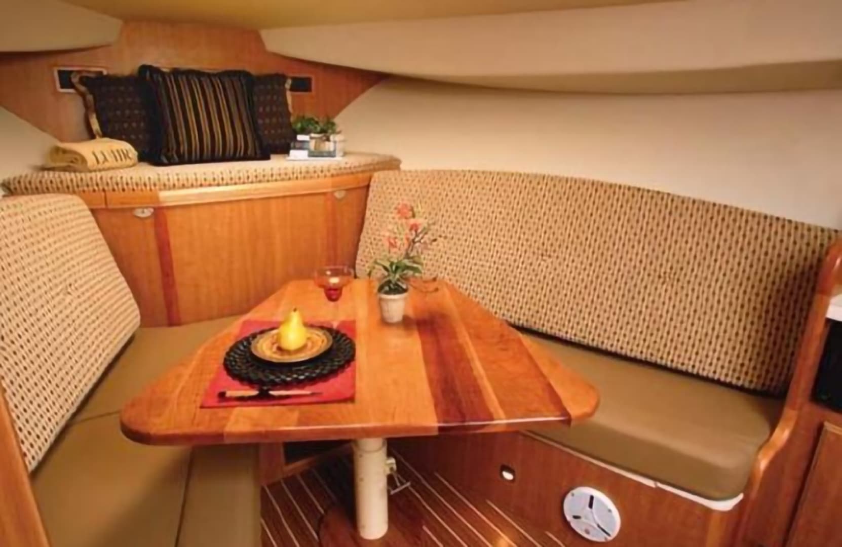 2007 Luhrs 31 Open — photo 13