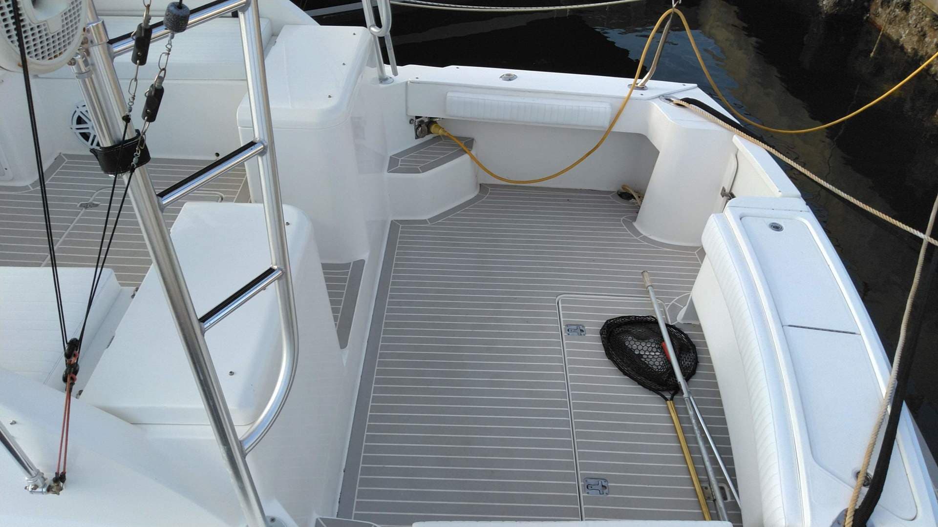 2007 Luhrs 31 Open — photo 5