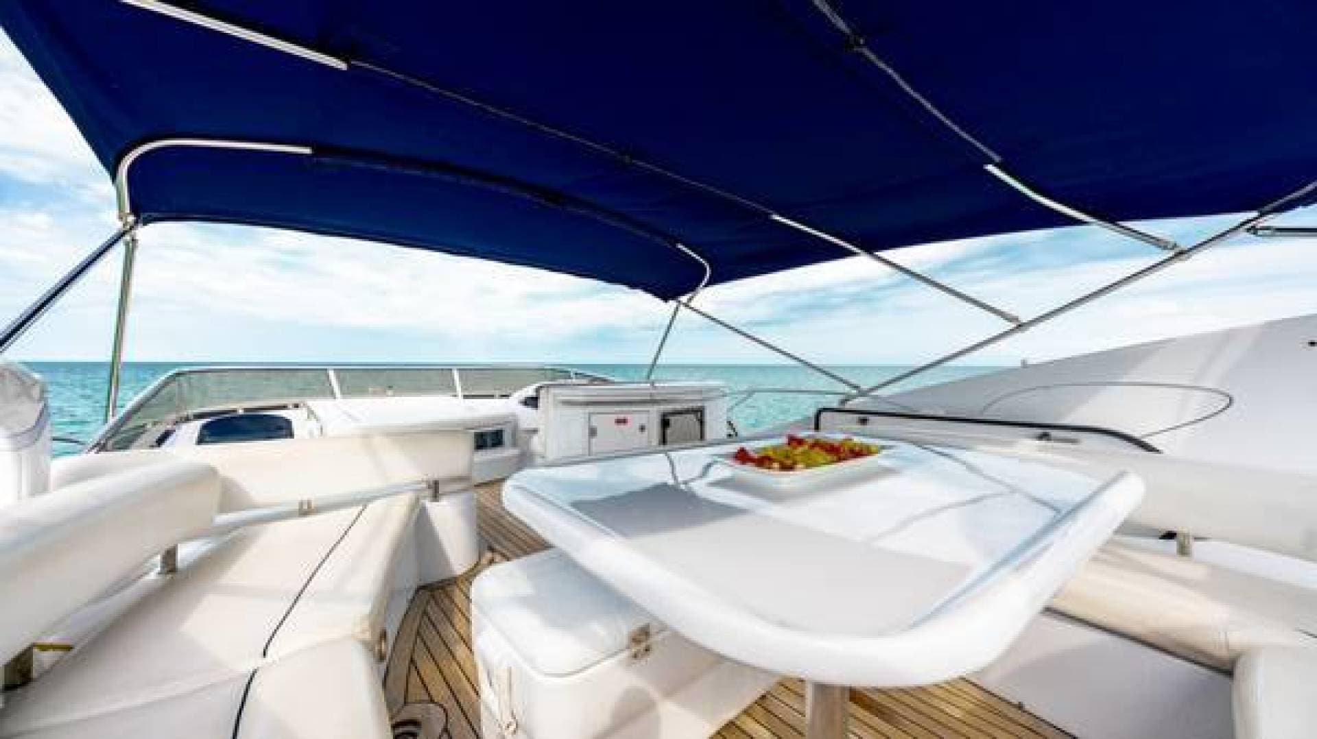 2004 Sunseeker Manhattan — photo 6