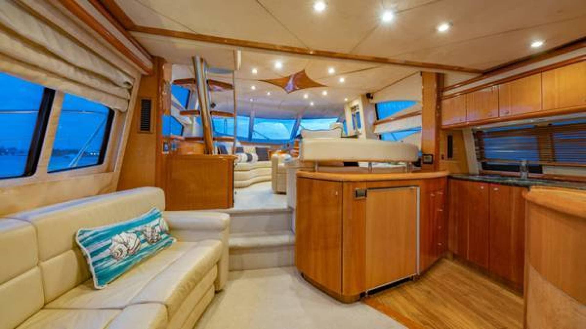 2004 Sunseeker Manhattan — photo 11