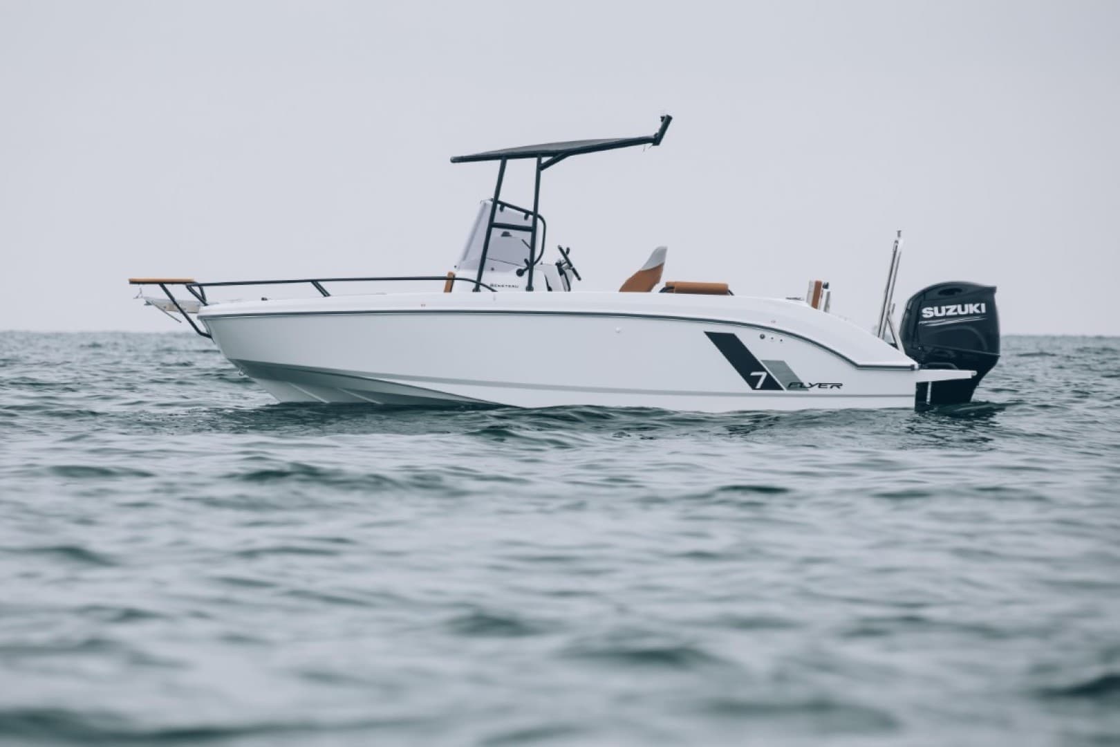 2024 Beneteau Flyer 7 Spacedeck — photo 1