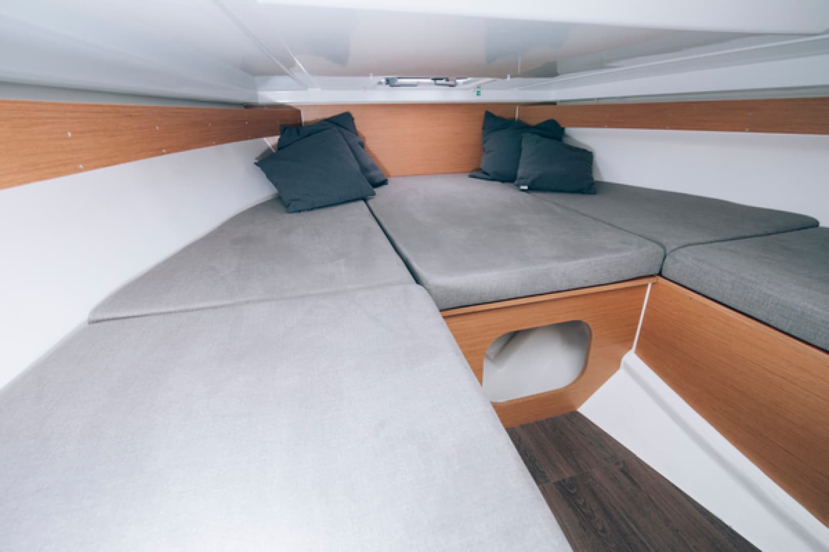 2026 Beneteau Flyer 7 Sundeck — photo 9