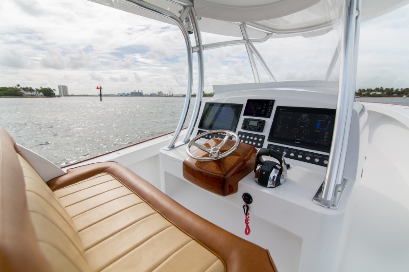 2022 Tribute Center Console — photo 5