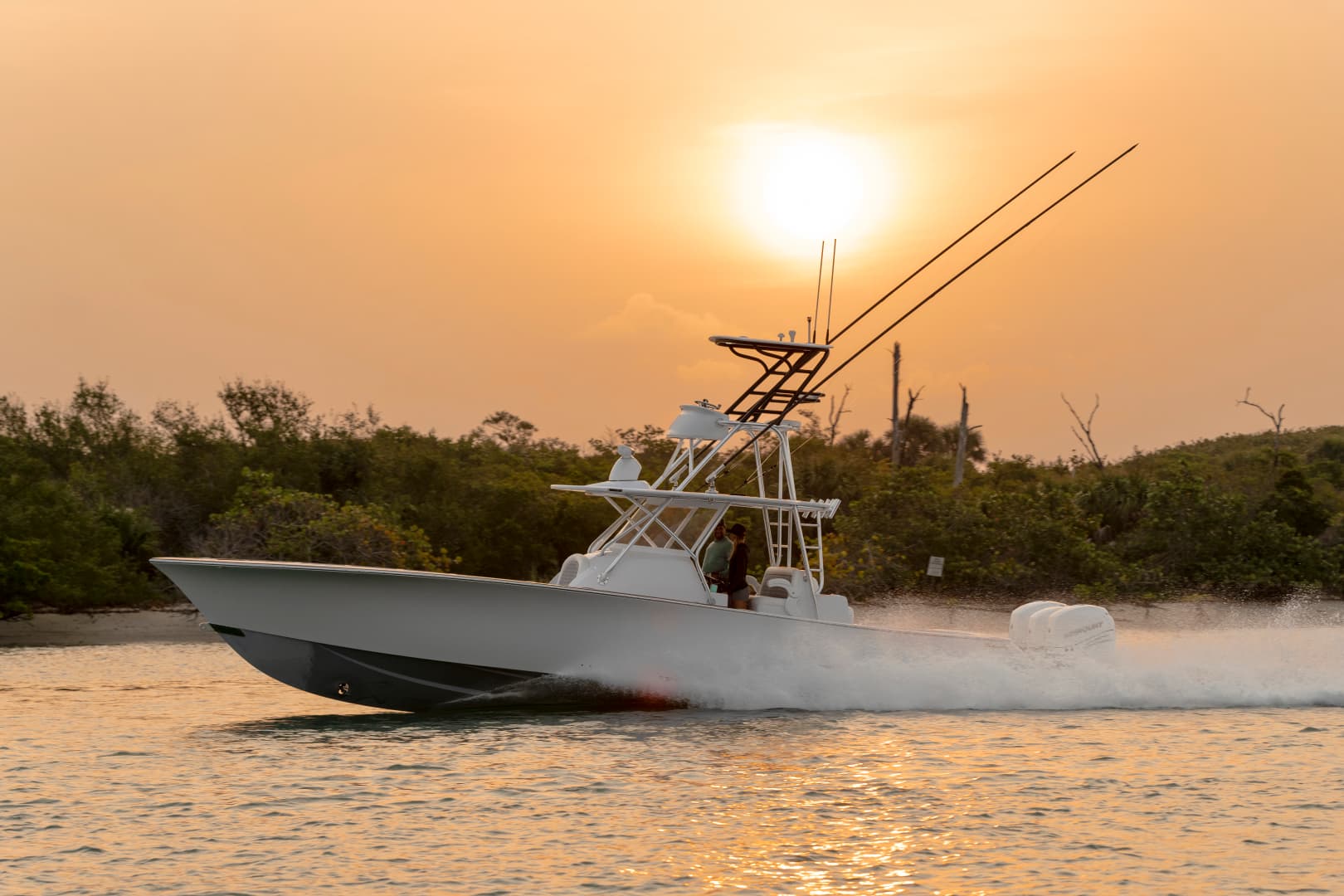 2022 Tribute Center Console — photo 33