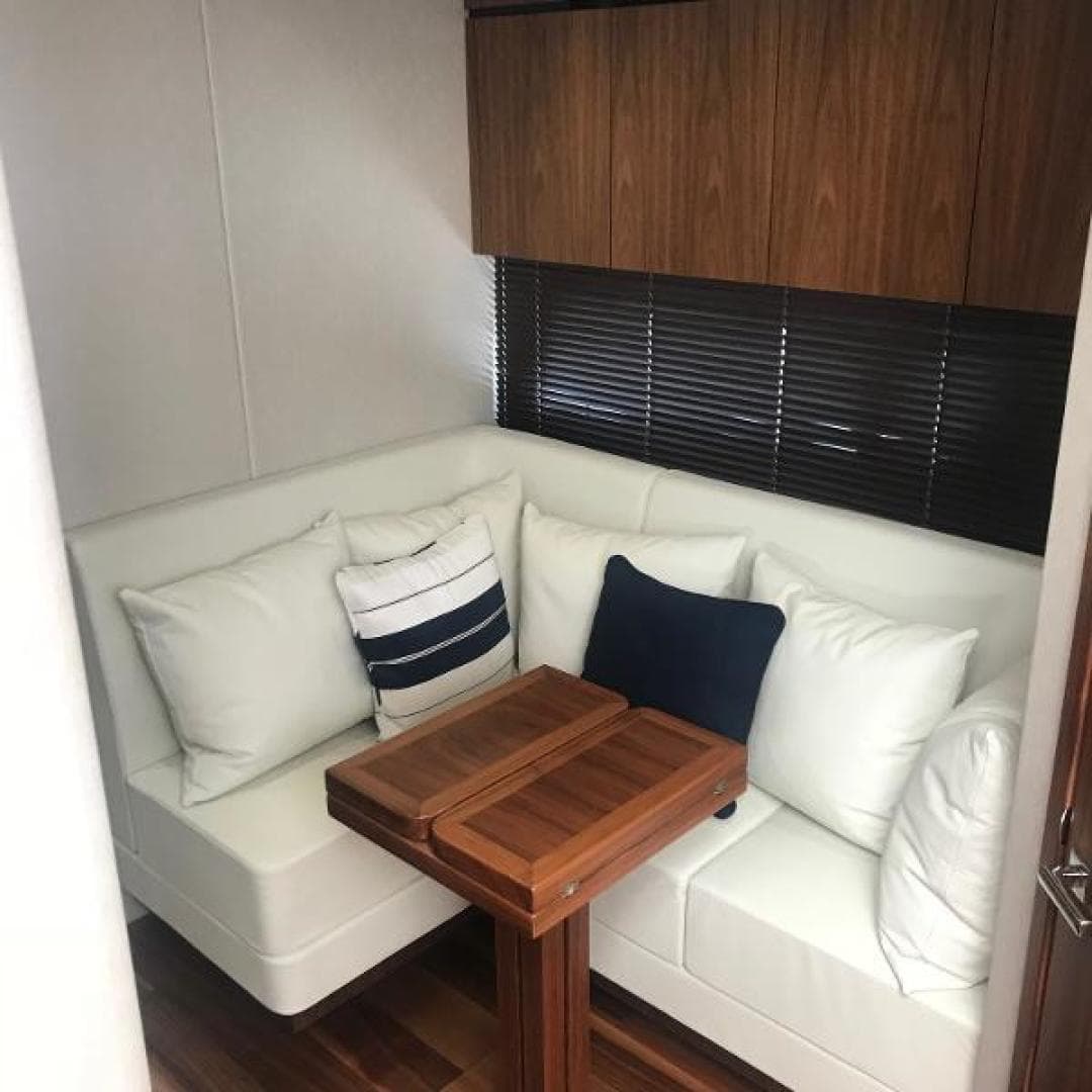 2015 Sunseeker Predator — photo 7