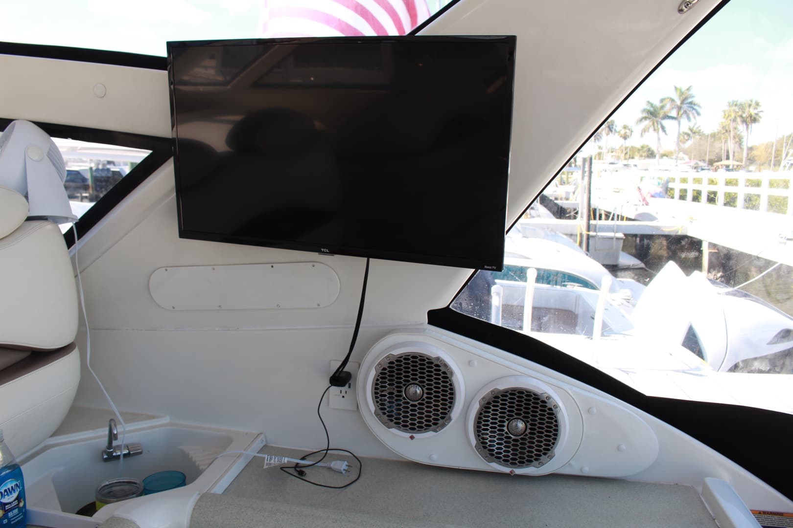 2000 Carver Trojan 440 Express — photo 13