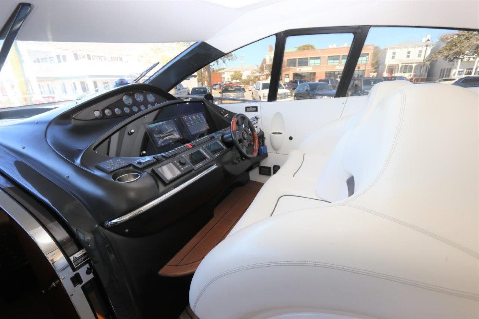 2004 Sunseeker Predator — photo 16