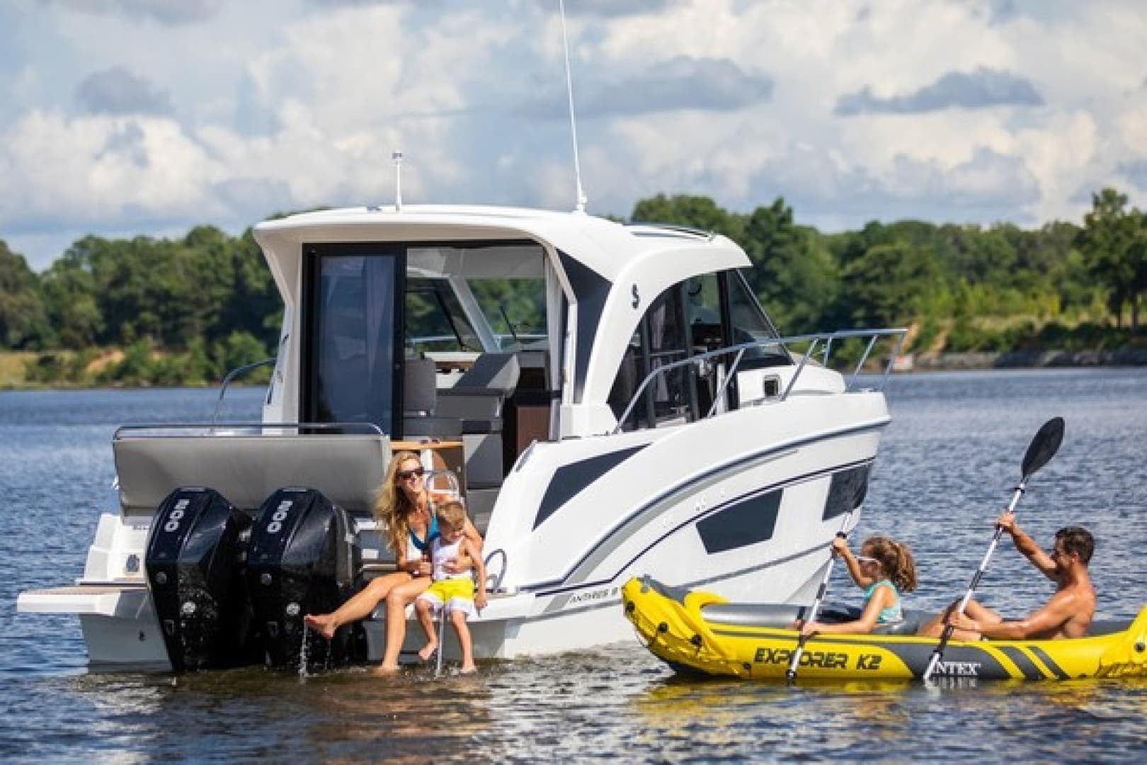 2025 Beneteau Antares 9 — photo 3