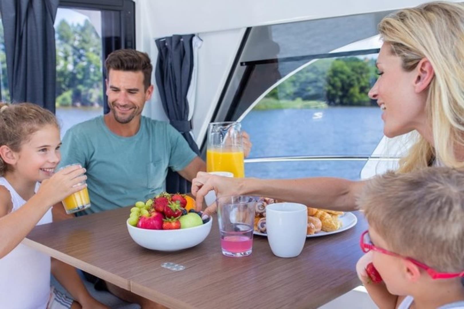 2025 Beneteau Antares 9 — photo 13