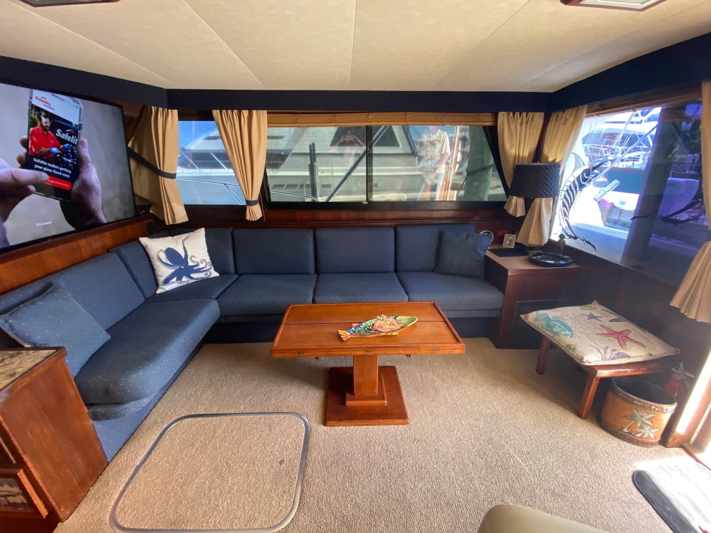 1986 Hatteras Sport Fish Convertible — photo 12