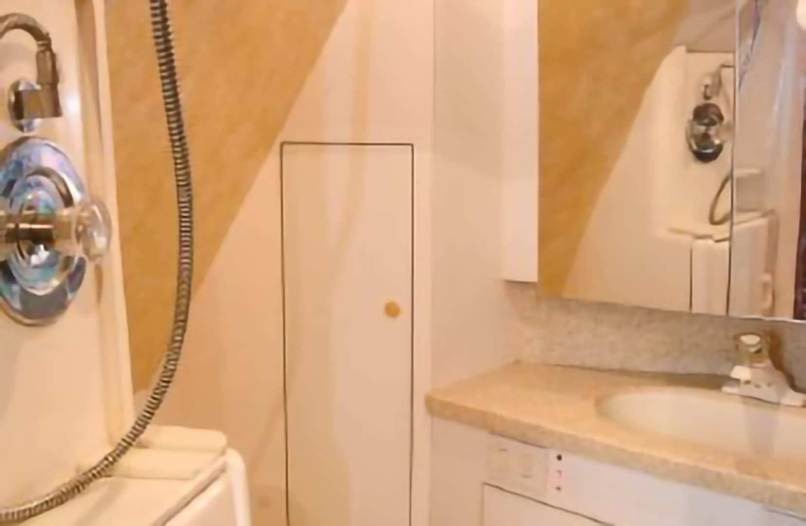 1999 Ocean Yachts 45 Super Sport Convertible — photo 11