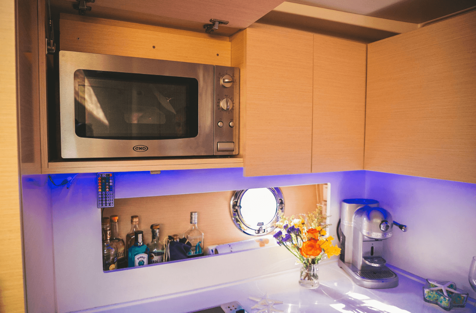 2010 Beneteau Monte Carlo 47 — photo 24