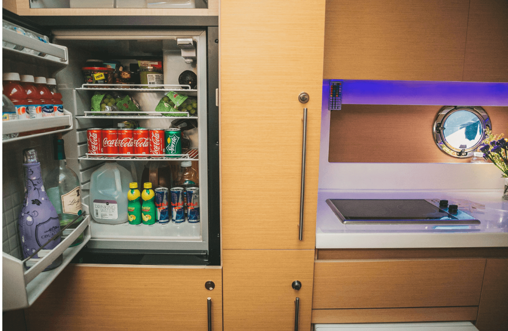 2010 Beneteau Monte Carlo 47 — photo 25