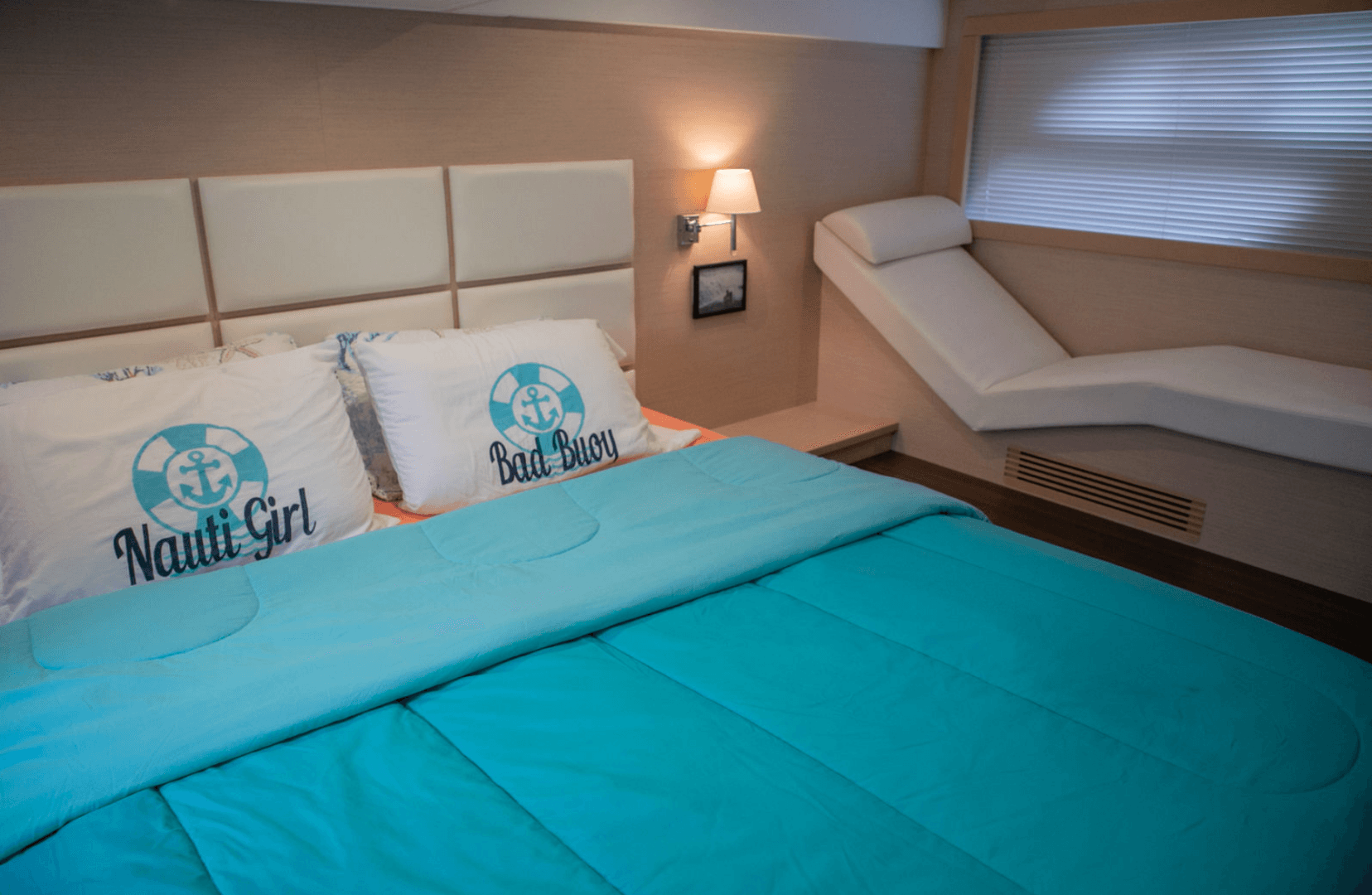 2010 Beneteau Monte Carlo 47 — photo 28