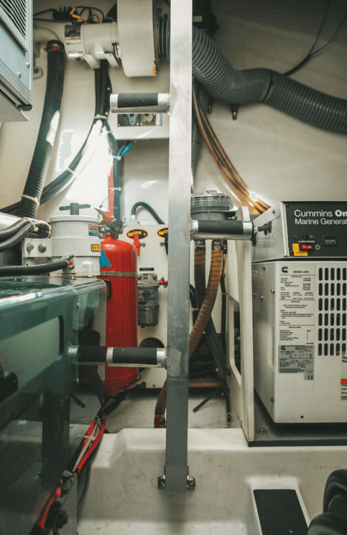 2010 Beneteau Monte Carlo 47 — photo 39