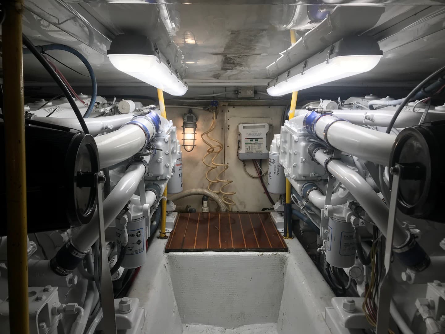 1987 Ocean 48 Super Sport — photo 9