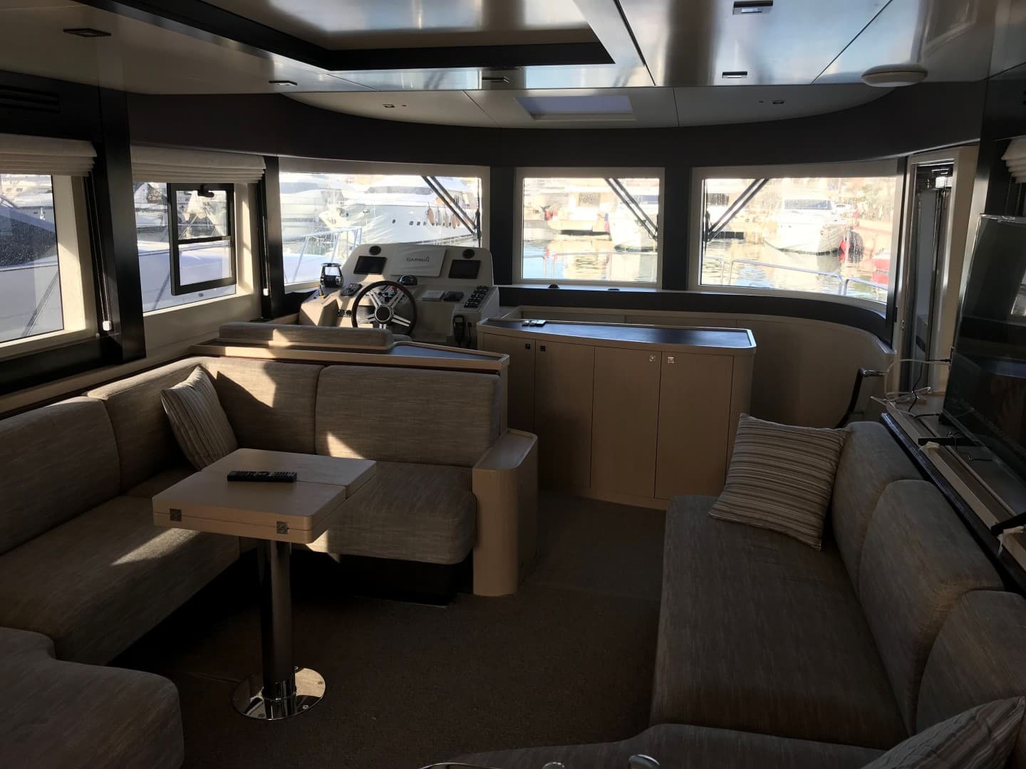 2019 Sirena 58 Flybridge — photo 5