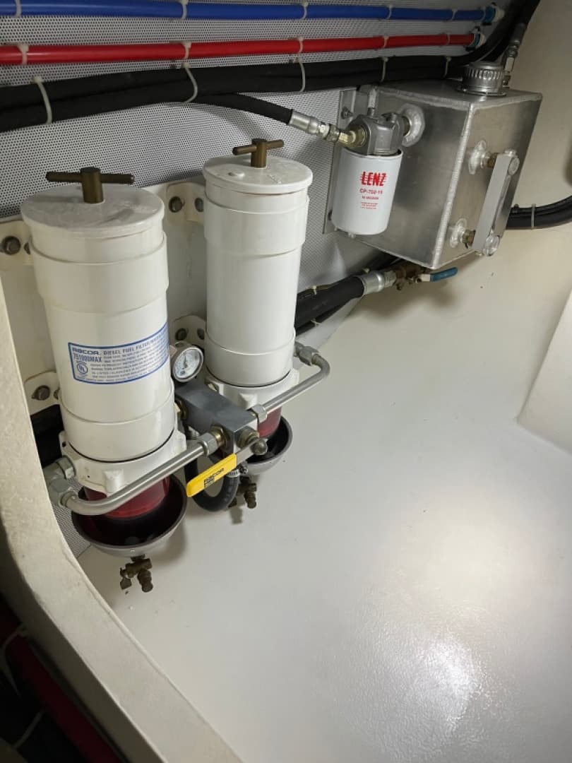 2007 Northern Bay 38 — photo 64