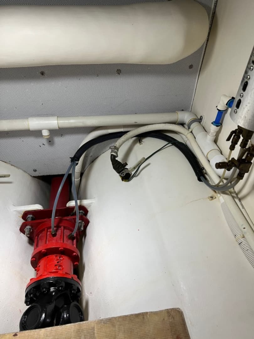 2007 Northern Bay 38 — photo 71