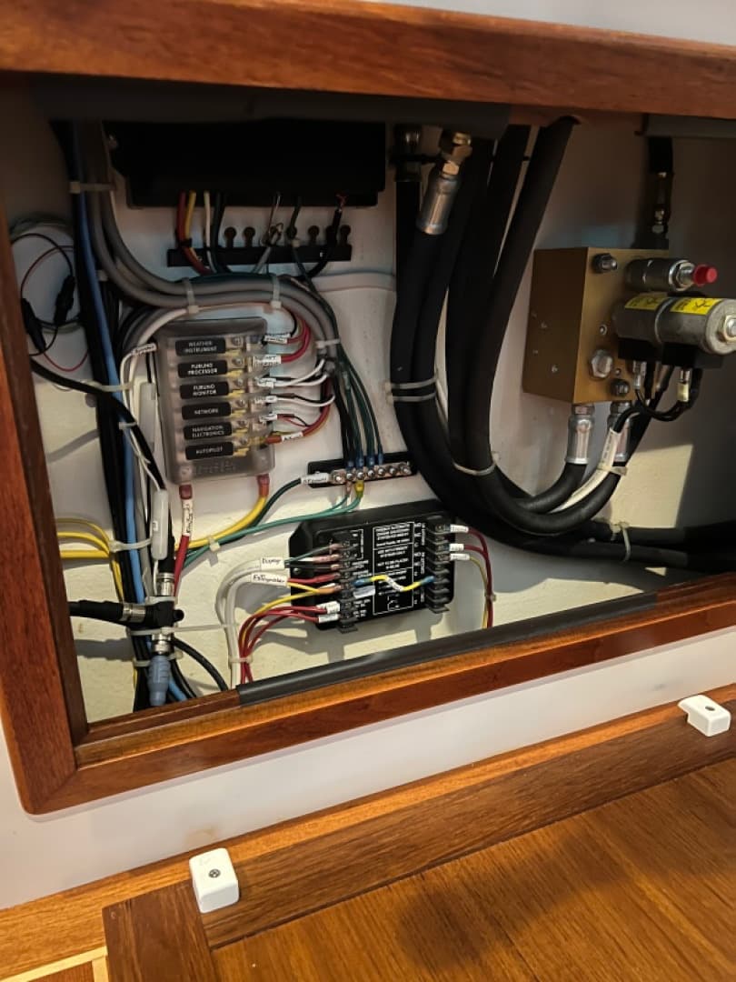 2007 Northern Bay 38 — photo 66