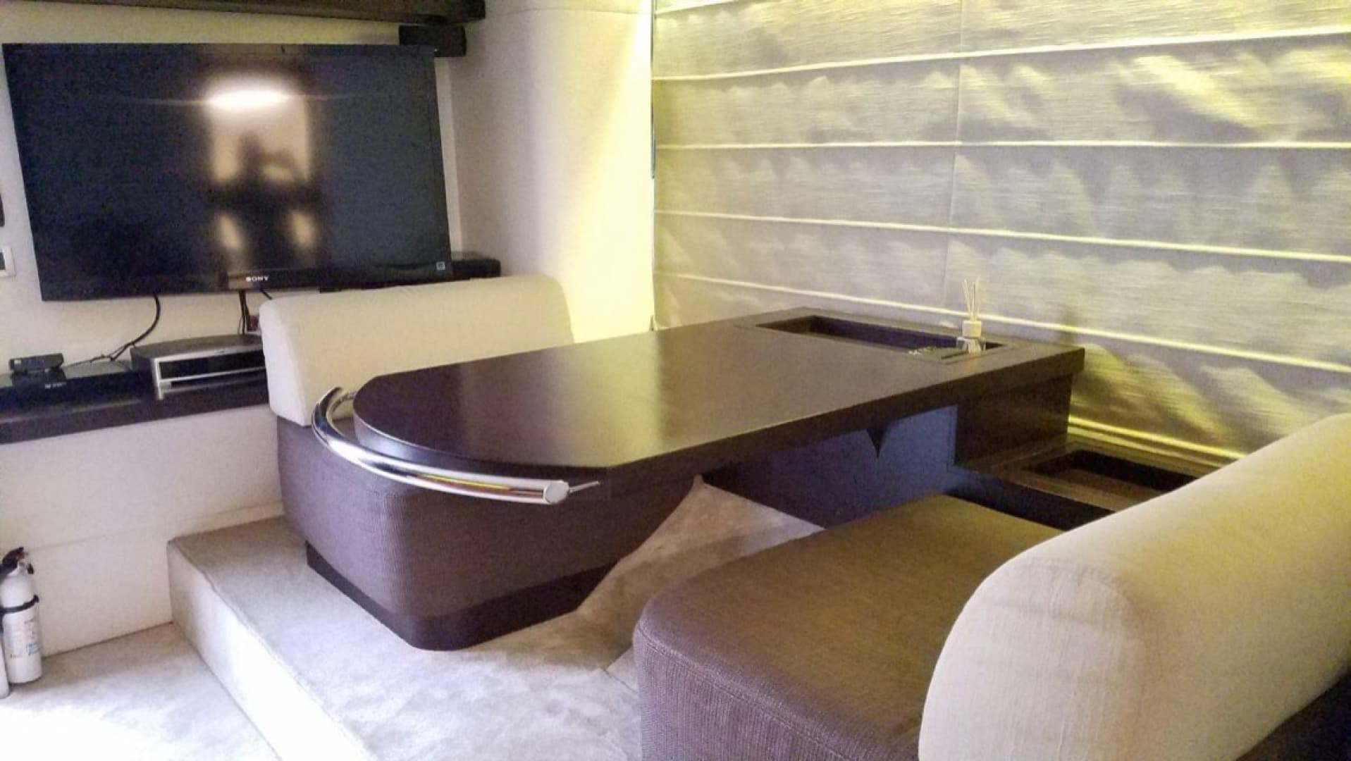 2007 Azimut 68S — photo 5