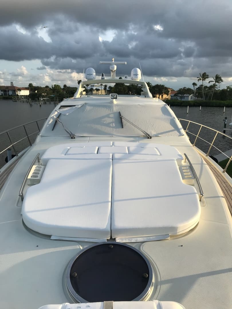 2007 Azimut 68S — photo 2