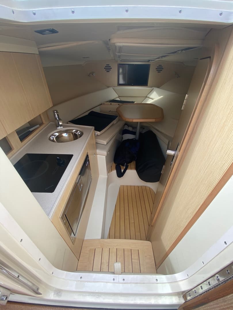 2018 Chris-Craft Corsair 34 — photo 31