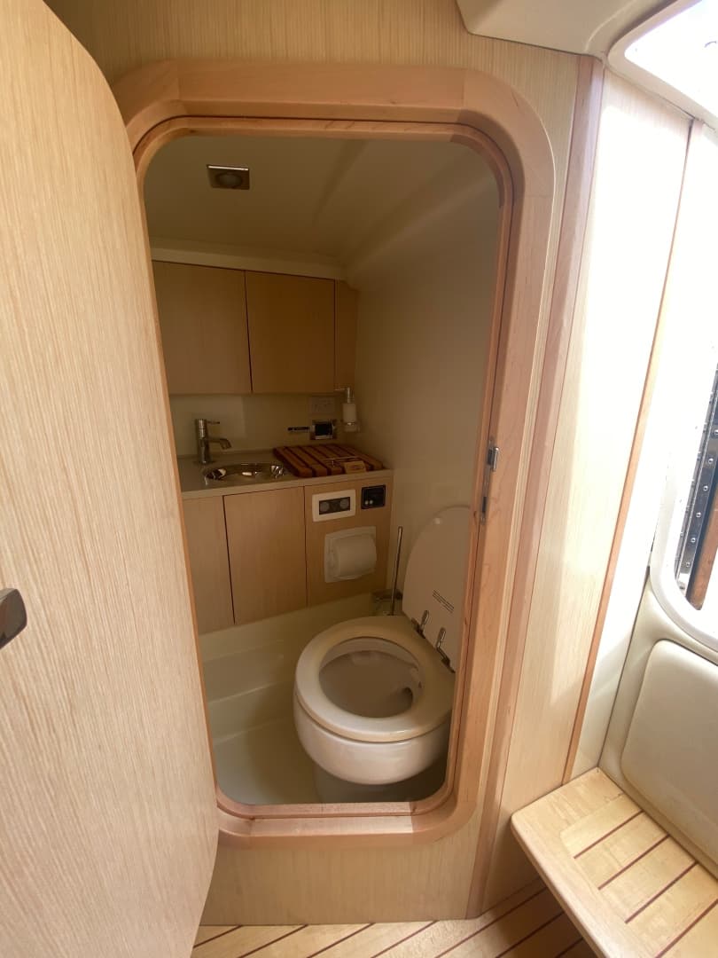 2018 Chris-Craft Corsair 34 — photo 34