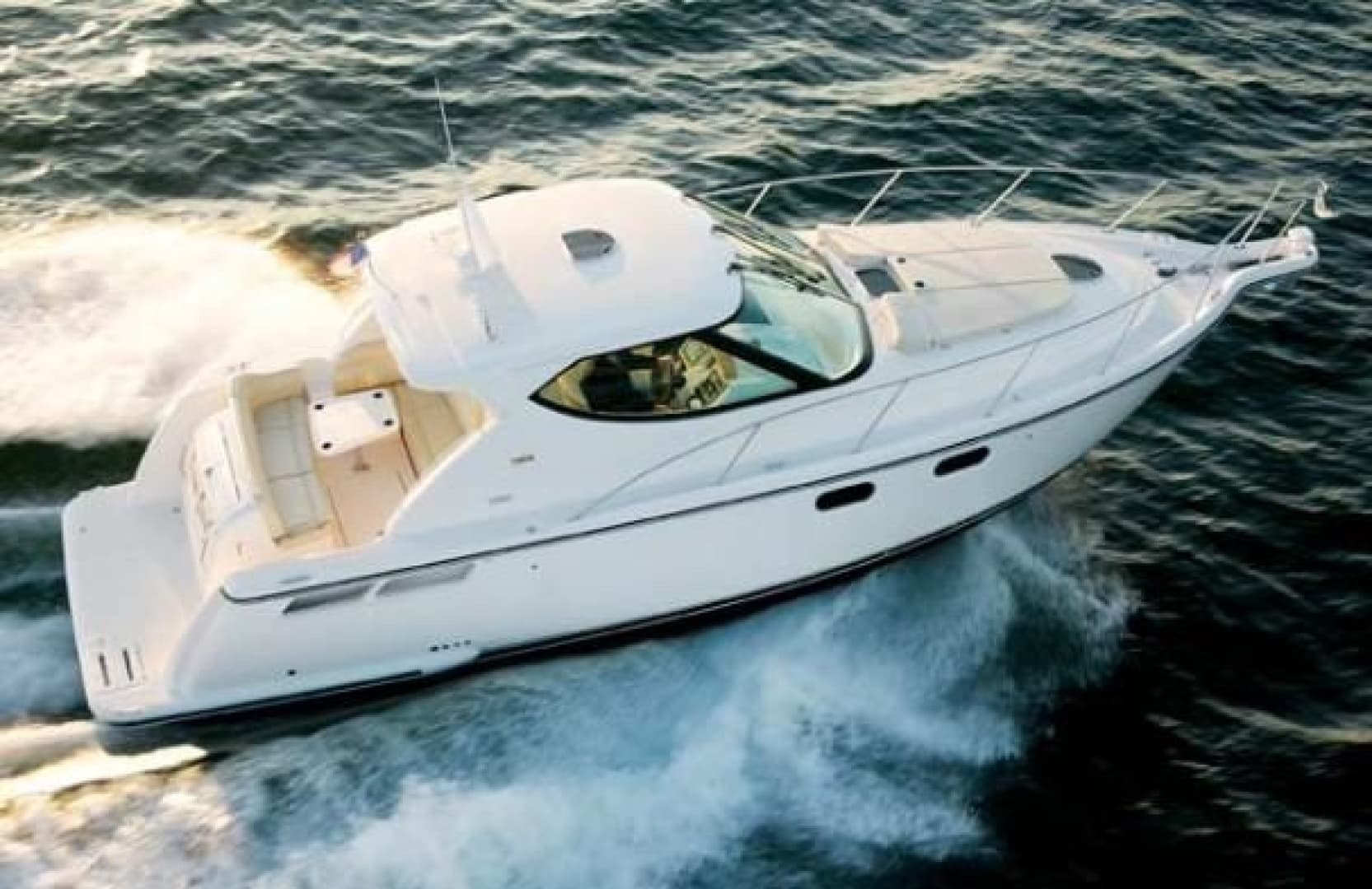 2008 Tiara Yachts 3900 Sovran — photo 3