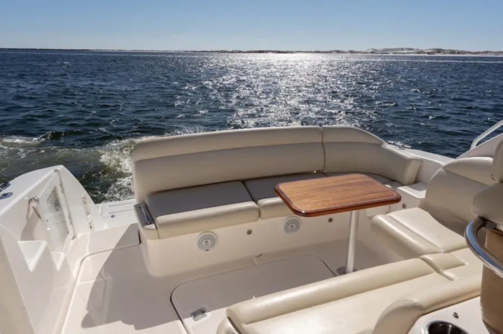 2008 Tiara Yachts 3900 Sovran — photo 6