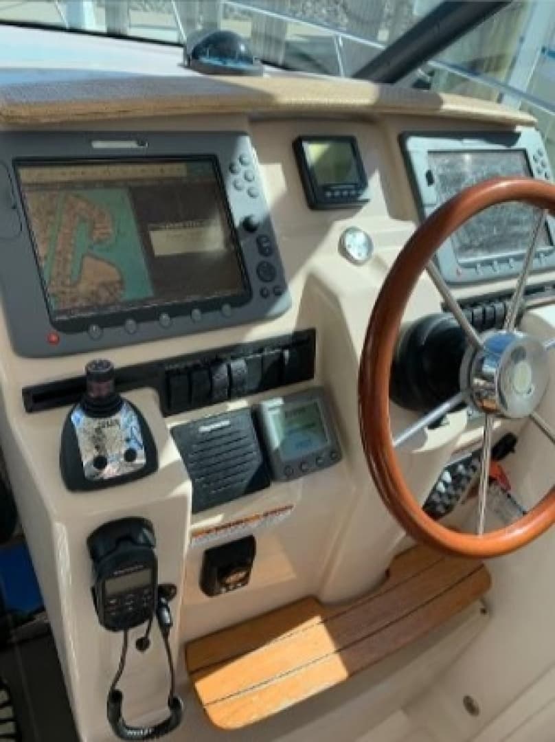 2008 Tiara Yachts 3900 Sovran — photo 13