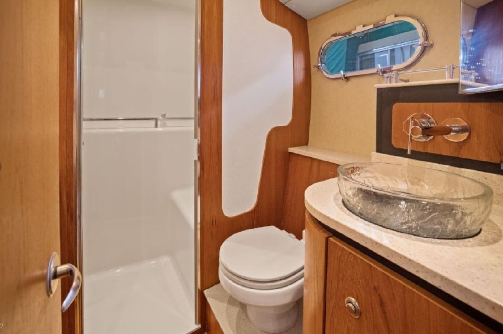 2008 Tiara Yachts 3900 Sovran — photo 20